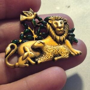 VNT Danecraft Animal Brooch